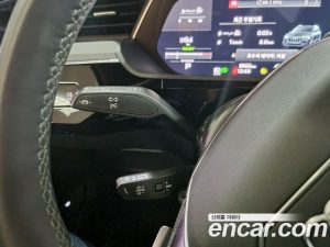 Audi e-tron S 2023 года из Южной Кореи