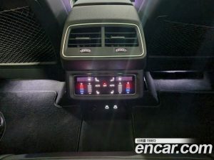 Audi e-tron S 2023 года из Южной Кореи