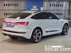 Audi e-tron S Sportback 2023 года из Южной Кореи