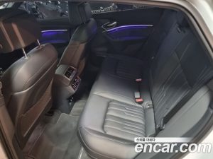 Audi e-tron S Sportback 2023 года из Южной Кореи