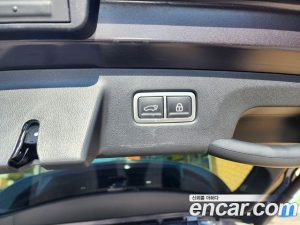 Kia Sorento HEV 1.6 2WD 2023 года из Южной Кореи