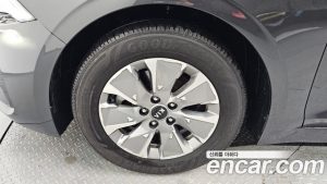 Kia K5 2020 года из Южной Кореи