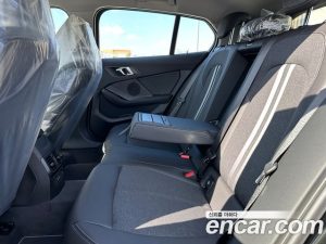 BMW 1-Series 120i Sport 2023 года из Южной Кореи