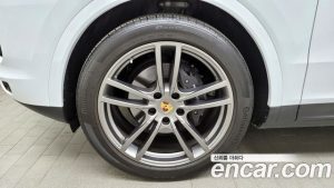 Porsche Cayenne 3.0 2023 года из Южной Кореи