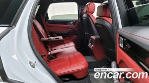 Porsche Cayenne 3.0 2023 года из Южной Кореи