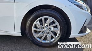 Hyundai AVANTE 1.6 2021 года из Южной Кореи