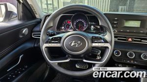 Hyundai AVANTE 1.6 2021 года из Южной Кореи