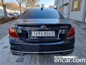Kia K9 3.8 GDI AWD 2020 года из Южной Кореи
