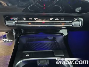 Mercedes-Benz A-Class AMG A35 4MATIC SEDAN 2024 года из Южной Кореи