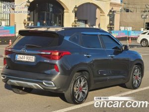 Kia Seltos Бензин 1.6 Turbo 2WD 2022 года из Южной Кореи