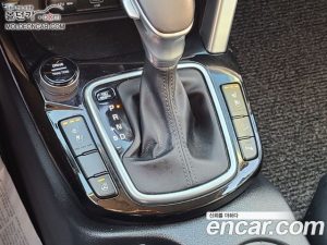 Kia Seltos Бензин 1.6 Turbo 2WD 2022 года из Южной Кореи