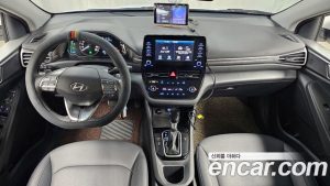 Hyundai Ioniq 1.6 HEV 2020 года из Южной Кореи