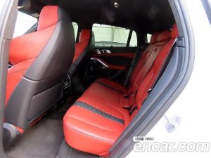 BMW X6M 4.4 Competition 2021 года из Южной Кореи