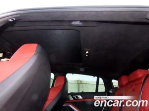 BMW X6M 4.4 Competition 2021 года из Южной Кореи