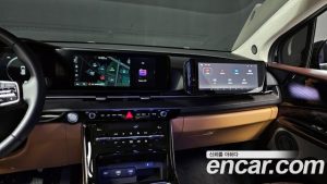 Kia Carnival Бензин 7-Seater HI-Limousine (Special Hi-End Version) 2023 года из Южной Кореи