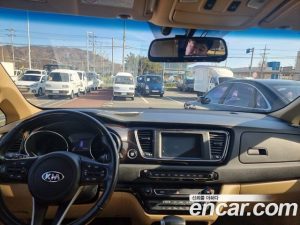 Kia Carnival 9-Seater Prestige 2020 года из Южной Кореи