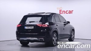 Mercedes-Benz GLE-Class GLE300d 4MATIC 2020 года из Южной Кореи