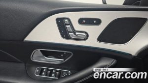 Mercedes-Benz GLE-Class GLE300d 4MATIC 2020 года из Южной Кореи