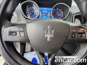 Maserati Ghibli 3.0 2020 года из Южной Кореи