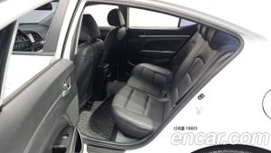Hyundai AVANTE 1.6 2020 года из Южной Кореи