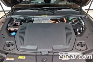 Audi e-tron 55 4WD 2023 года из Южной Кореи