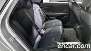 Hyundai AVANTE 1.6 2021 года из Южной Кореи