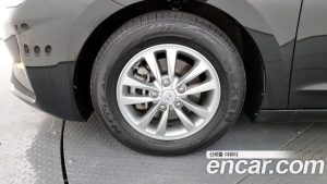 Hyundai AVANTE 1.6 2020 года из Южной Кореи