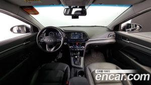 Hyundai AVANTE 1.6 2020 года из Южной Кореи