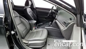 Hyundai AVANTE 1.6 2020 года из Южной Кореи