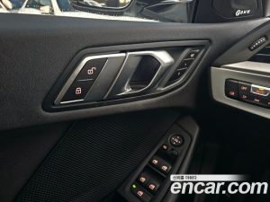 BMW 2-Series 220d Advantage 2020 года из Южной Кореи