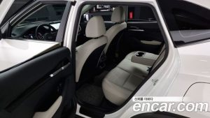 Kia Seltos Бензин 1.6 Turbo 2WD 2021 года из Южной Кореи