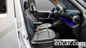 Hyundai Casper Turbo Inspiration 2023 года из Южной Кореи