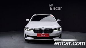 BMW 5-Series 520i Luxury 2021 года из Южной Кореи