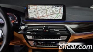 BMW 5-Series 520i Luxury 2021 года из Южной Кореи