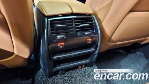 BMW 5-Series 520i Luxury 2021 года из Южной Кореи