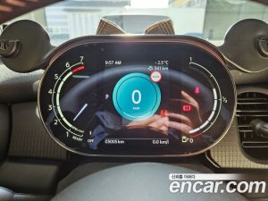 Mini Cooper Convertible Seaside Edition 2023 года из Южной Кореи