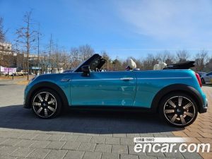 Mini Cooper Convertible Seaside Edition 2023 года из Южной Кореи