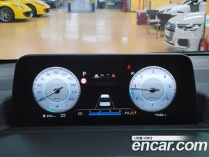 Hyundai Staria 4WD Lounge 9-Seater 2022 года из Южной Кореи