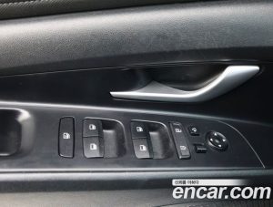 Hyundai AVANTE 1.6 2021 года из Южной Кореи