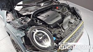Mini Clubman Untold Edition 2024 года из Южной Кореи