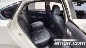 Kia K3 Prestige 2020 года из Южной Кореи