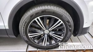 Volkswagen Tiguan 2.0 TDI Prestige 2020 года из Южной Кореи