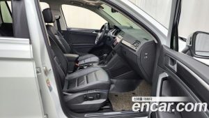 Volkswagen Tiguan 2.0 TDI Prestige 2020 года из Южной Кореи