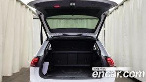 Volkswagen Tiguan 2.0 TDI Prestige 2020 года из Южной Кореи