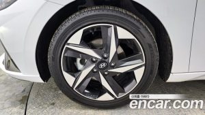 Hyundai AVANTE 1.6 2021 года из Южной Кореи