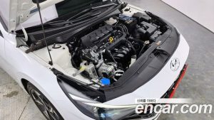 Hyundai AVANTE 1.6 2021 года из Южной Кореи