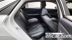 Hyundai AVANTE 1.6 2021 года из Южной Кореи