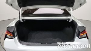 Hyundai AVANTE 1.6 2021 года из Южной Кореи