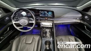 Hyundai AVANTE 1.6 2021 года из Южной Кореи