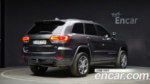 Jeep Cherokee 3.6 Overland 2021 года из Южной Кореи